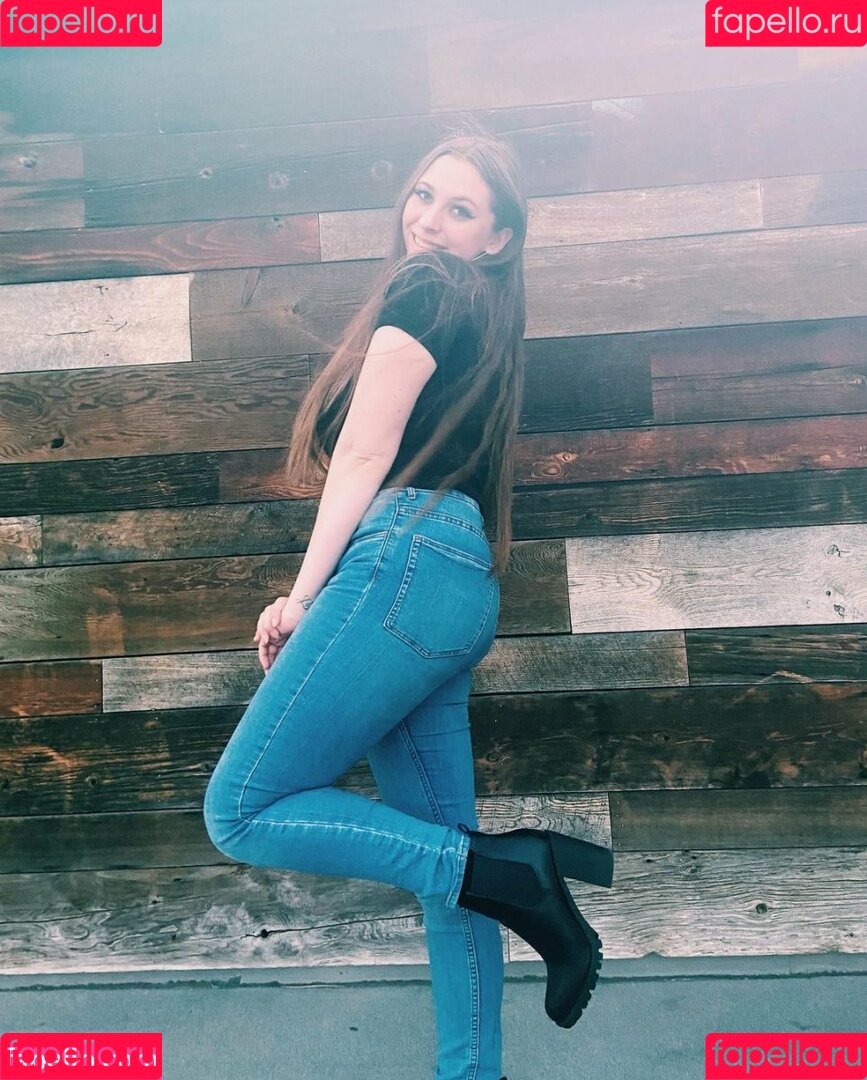 Lily Patrick Onlyfans Photo Gallery 