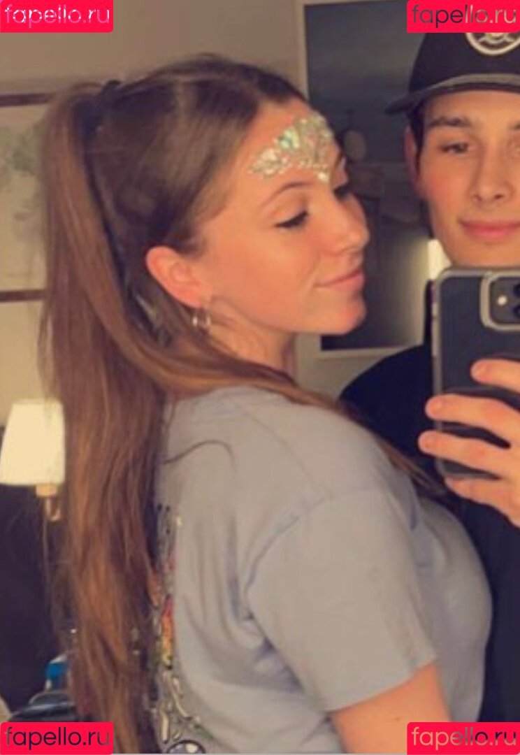 Lily Patrick Onlyfans Photo Gallery 