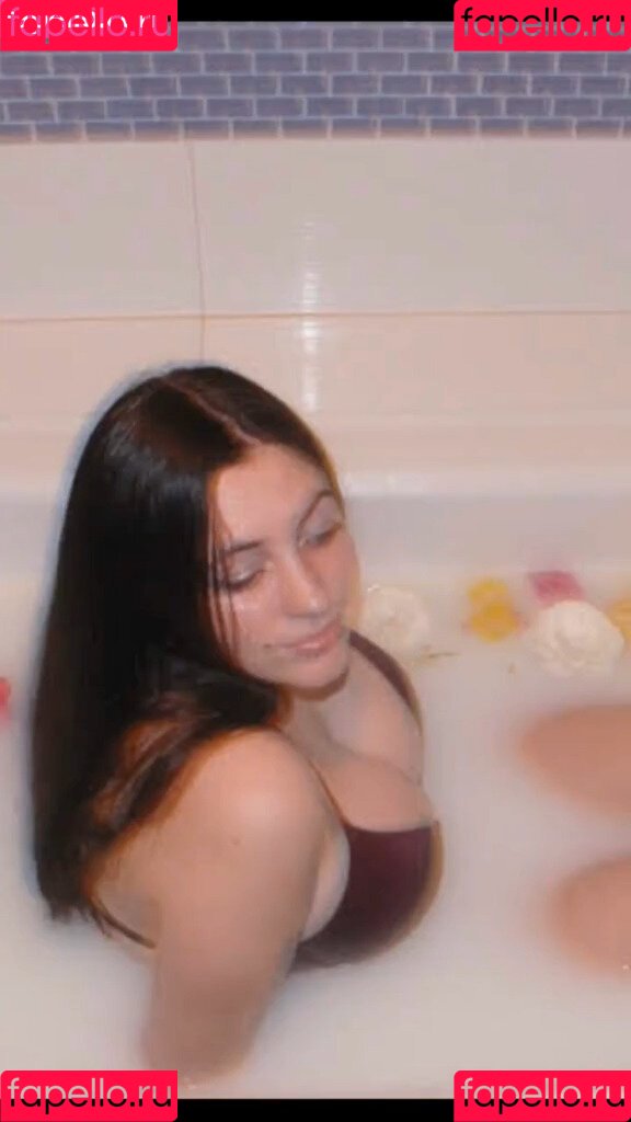 Lily Patrick Onlyfans Photo Gallery 