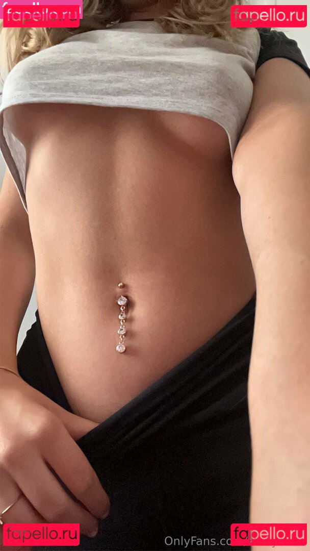 shinyskies Nude Onlyfans Photo 4