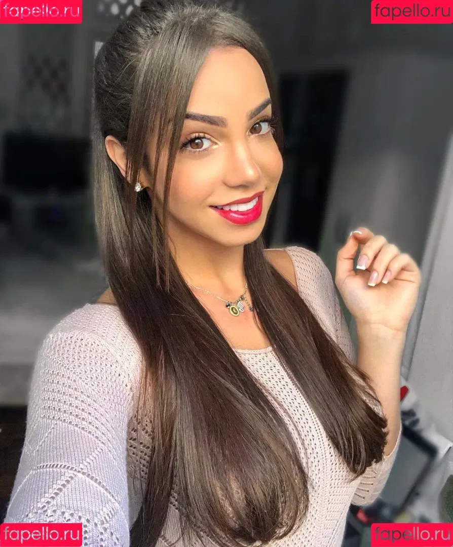 Maria Eduarda Onlyfans Photo Gallery 