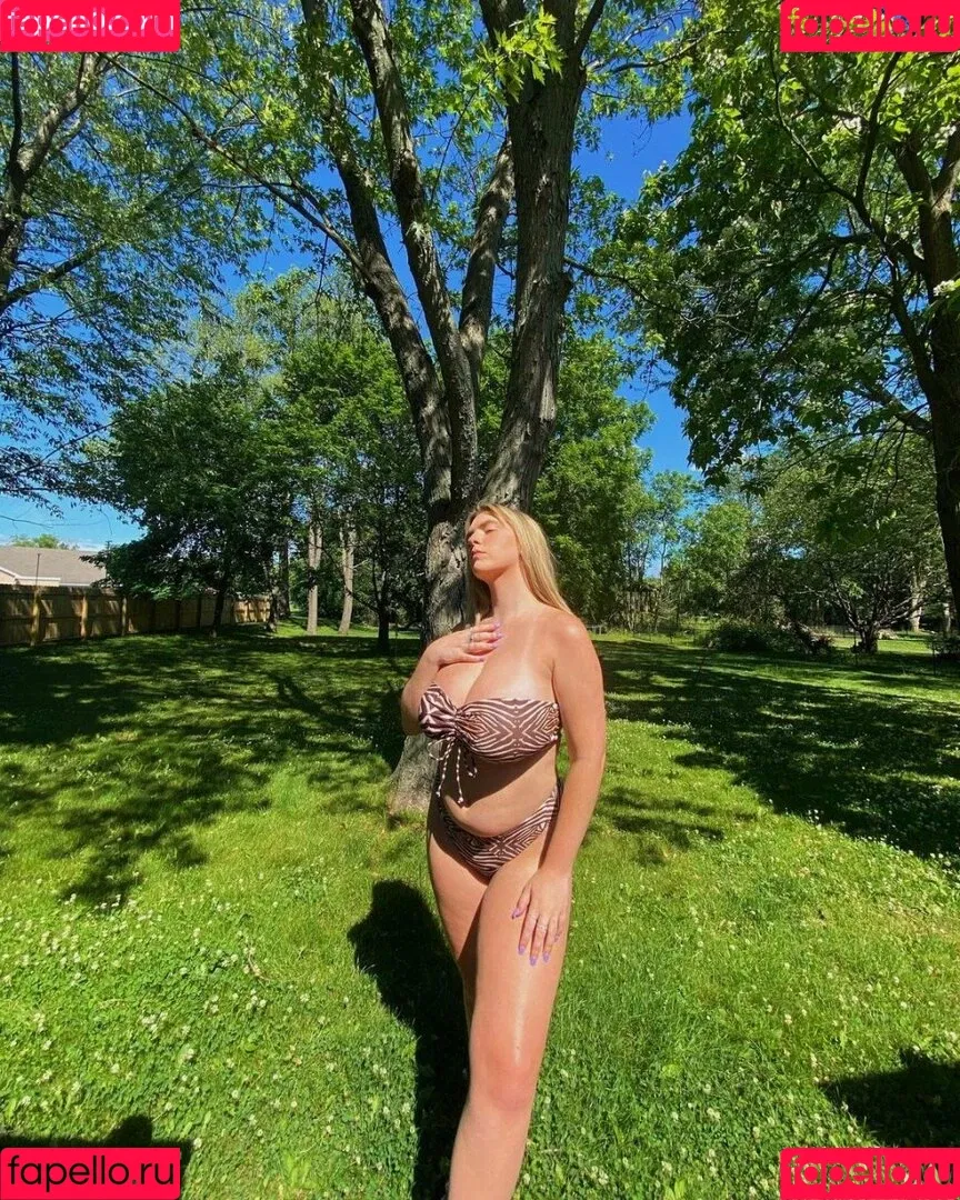Sierra Bellingar Onlyfans Photo Gallery 
