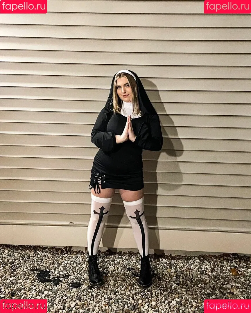Sierra Bellingar Onlyfans Photo Gallery 
