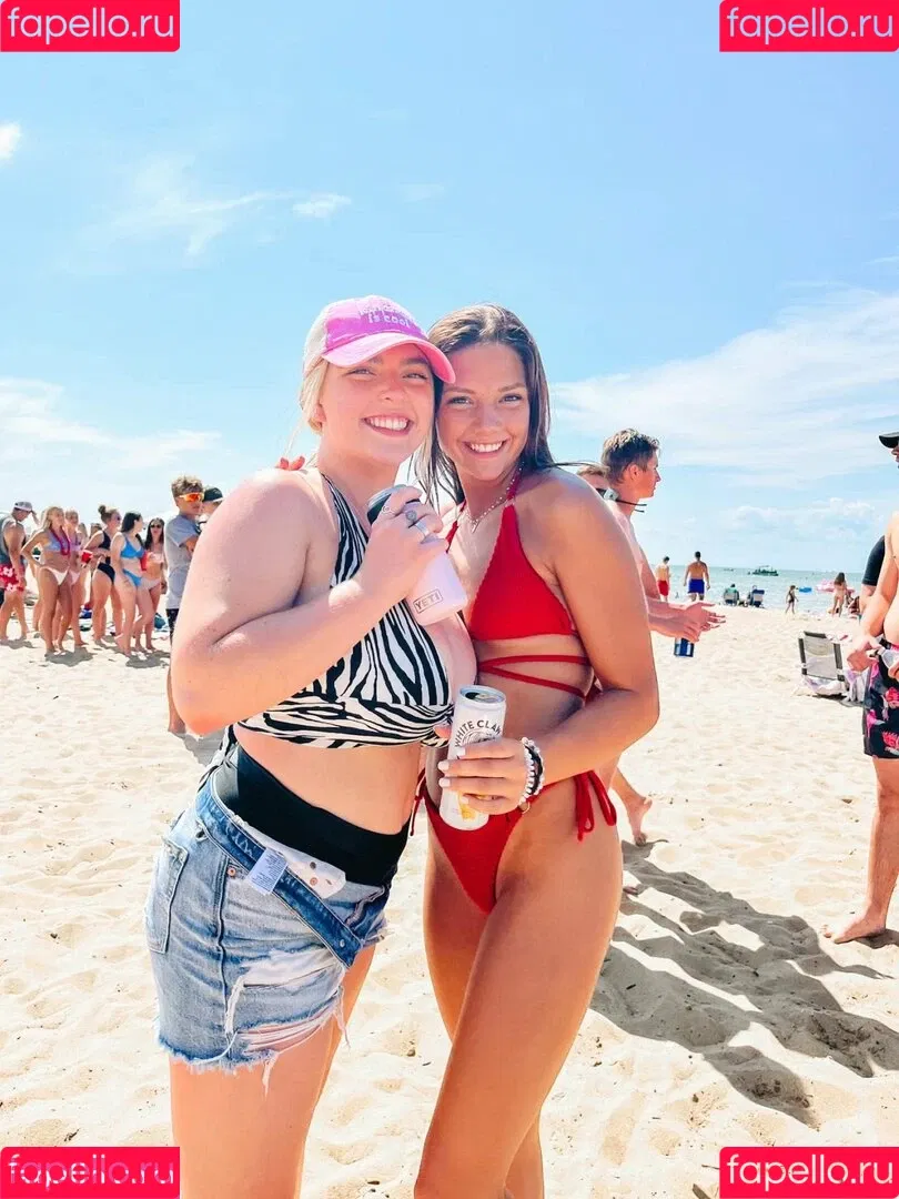 Sierra Bellingar Onlyfans Photo Gallery 