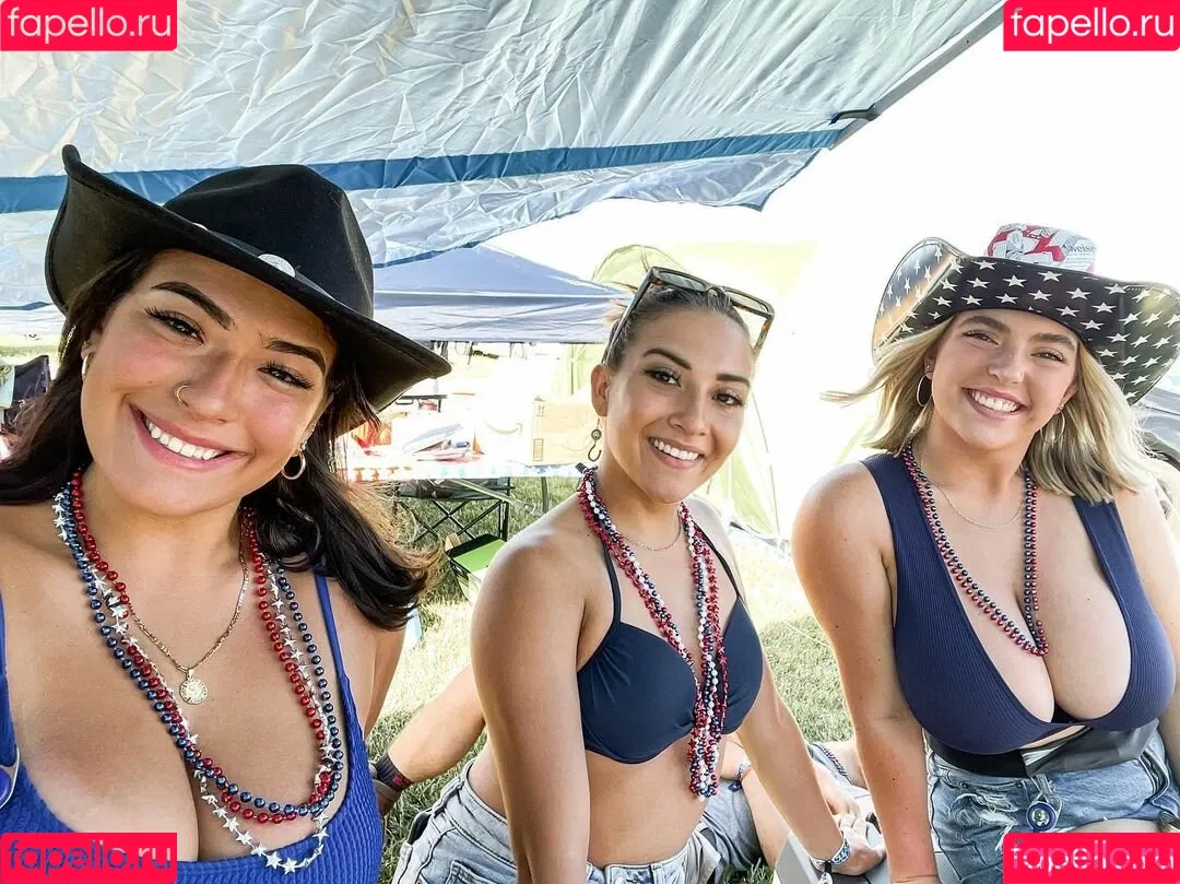 Sierra Bellingar Onlyfans Photo Gallery 