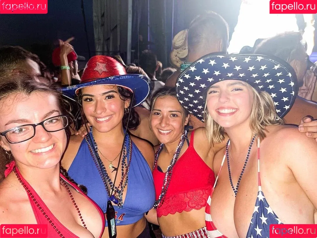 Sierra Bellingar Onlyfans Photo Gallery 