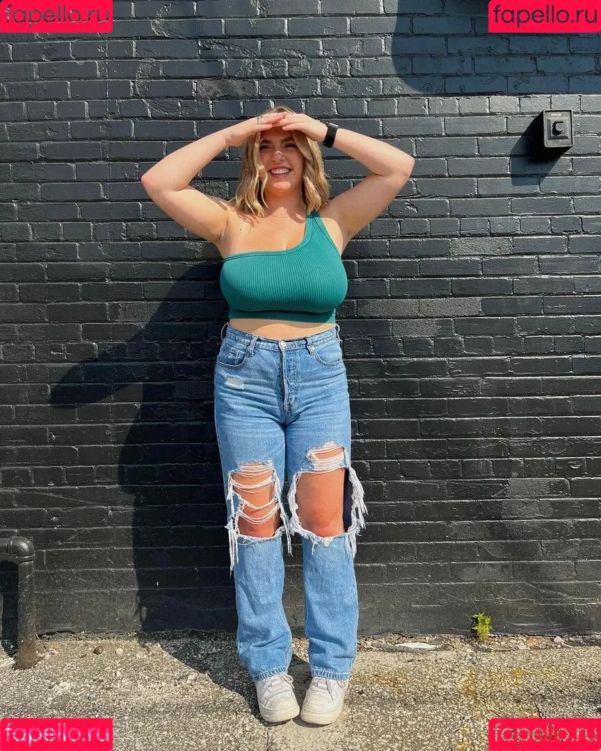Sierra Bellingar Onlyfans Photo Gallery 