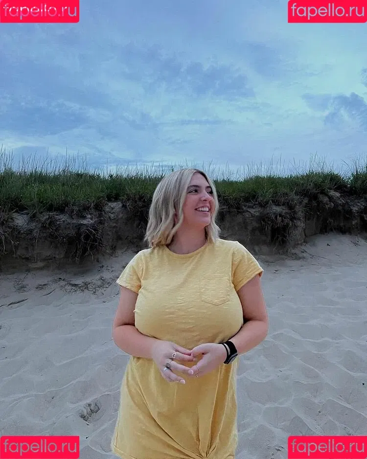 Sierra Bellingar Onlyfans Photo Gallery 