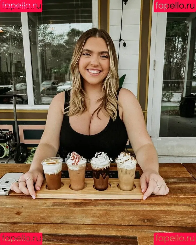 Sierra Bellingar Onlyfans Photo Gallery 