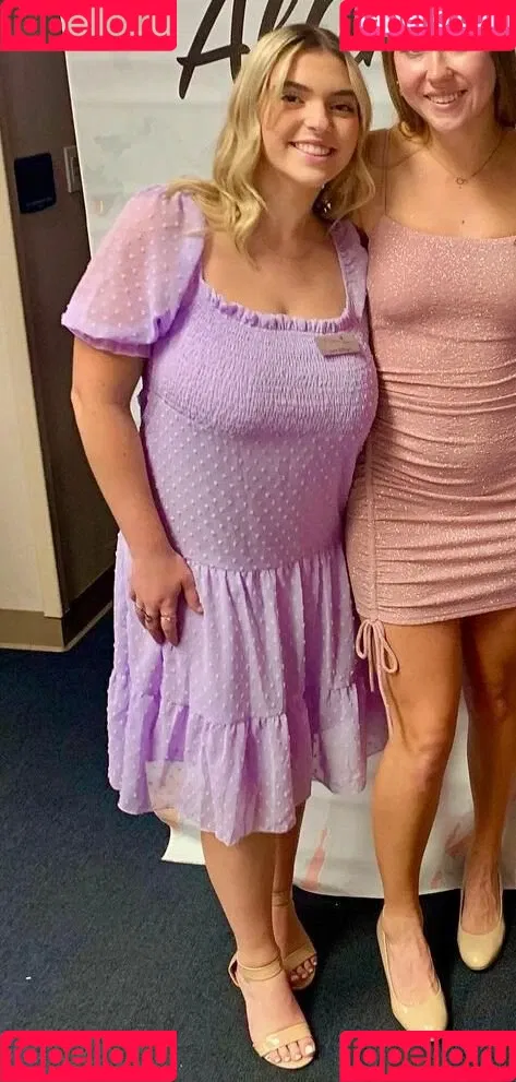 Sierra Bellingar Onlyfans Photo Gallery 