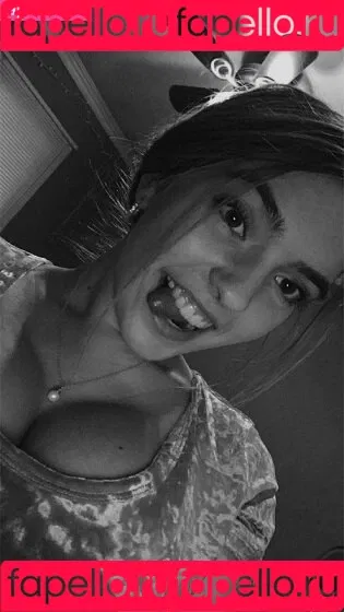 Sierra Bellingar Onlyfans Photo Gallery 