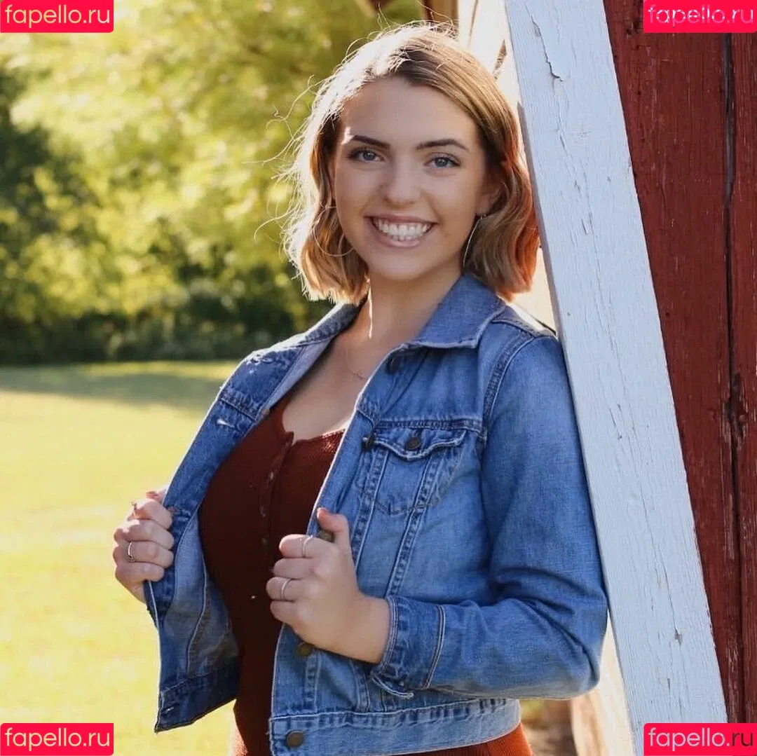 Sierra Bellingar Onlyfans Photo Gallery 