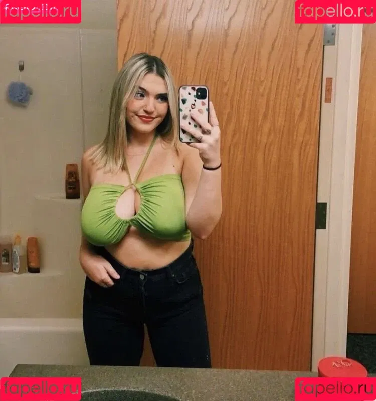 Sierra Bellingar Onlyfans Photo Gallery 