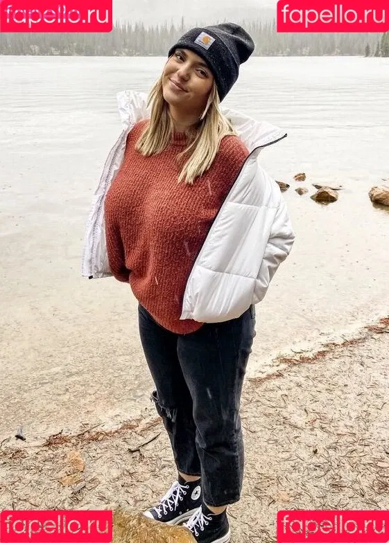 Sierra Bellingar Onlyfans Photo Gallery 