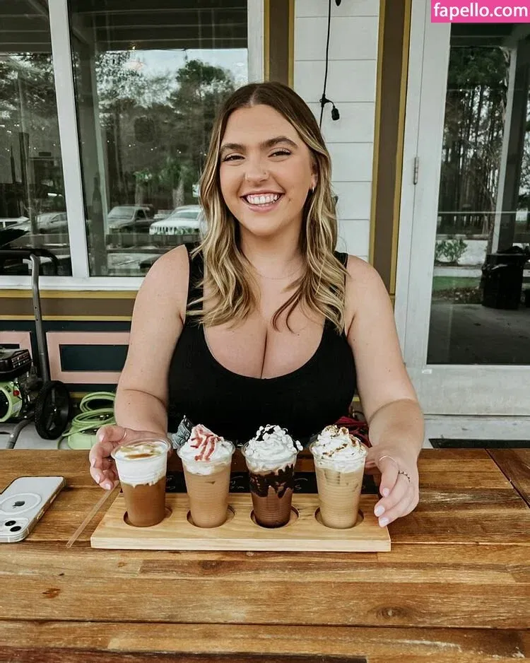 Sierra Bellingar Onlyfans Photo Gallery 