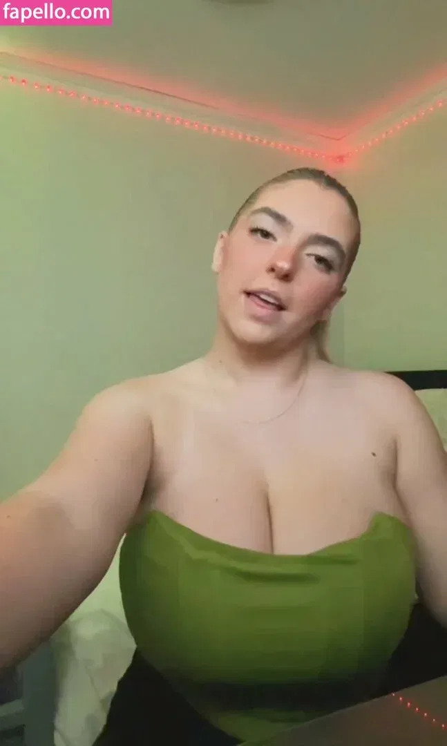 Sierra Bellingar Onlyfans Photo Gallery 