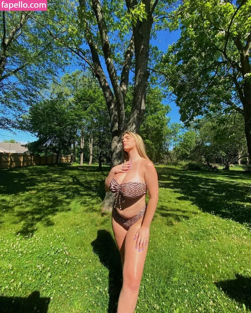 Sierra Bellingar Onlyfans Photo Gallery 