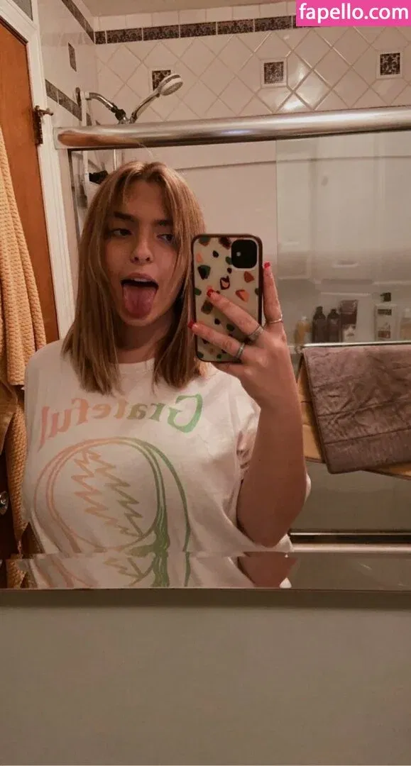 Sierra Bellingar Onlyfans Photo Gallery 