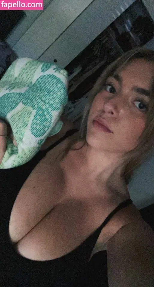 Sierra Bellingar Onlyfans Photo Gallery 