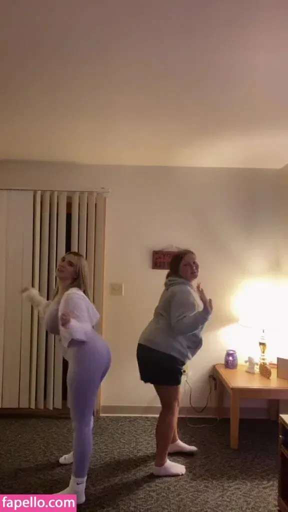 Sierra Bellingar Onlyfans Photo Gallery 