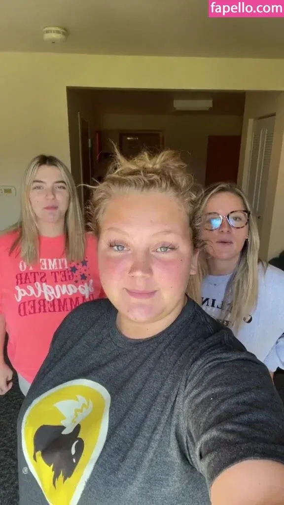 Sierra Bellingar Onlyfans Photo Gallery 