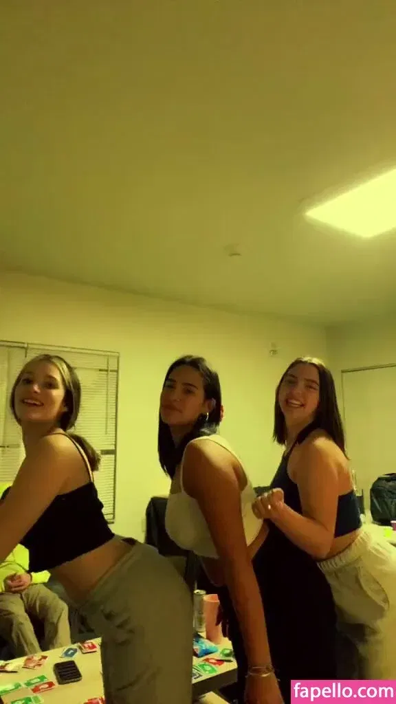 Sierra Bellingar Onlyfans Photo Gallery 