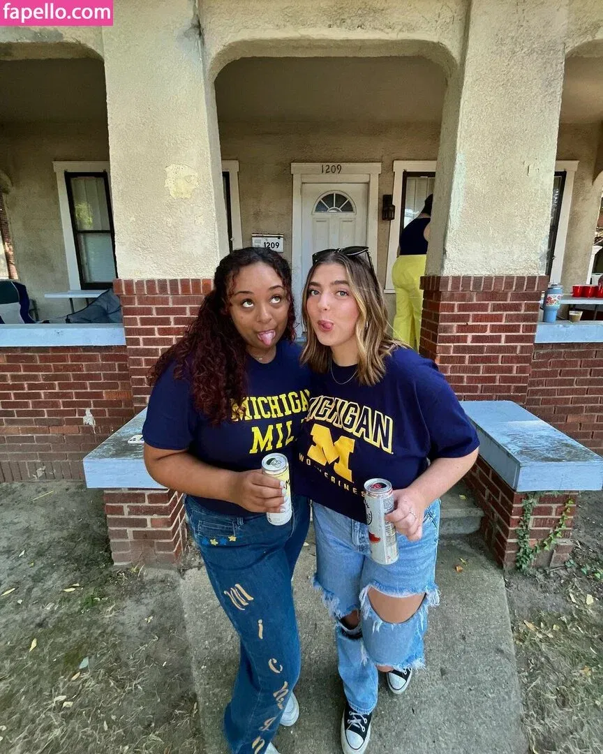 Sierra Bellingar Onlyfans Photo Gallery 