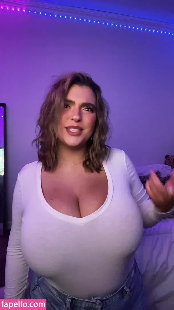 Sierra Bellingar Onlyfans Photo Gallery 