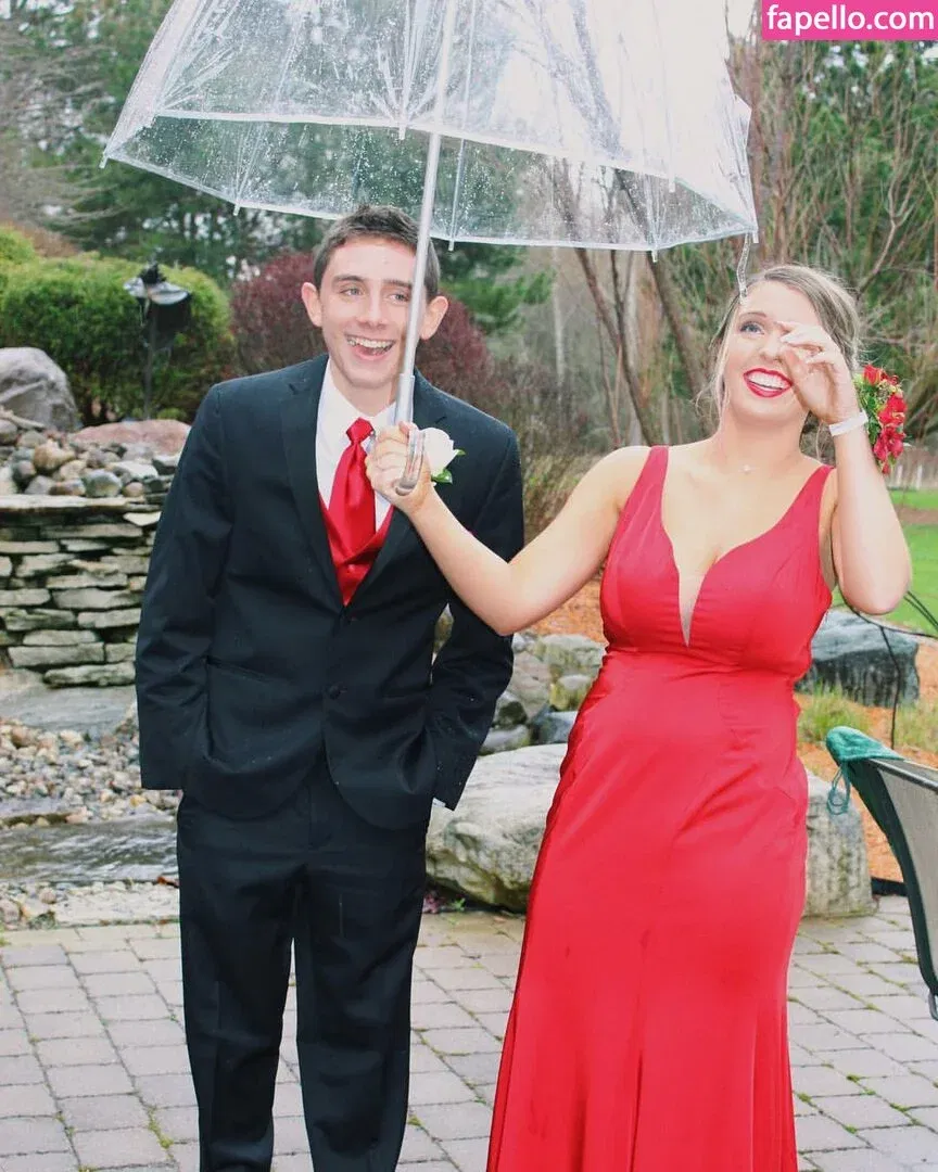 Sierra Bellingar Onlyfans Photo Gallery 