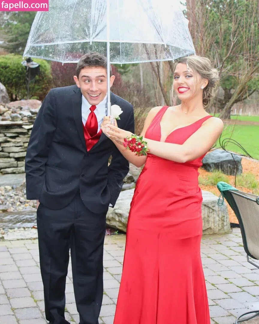 Sierra Bellingar Onlyfans Photo Gallery 