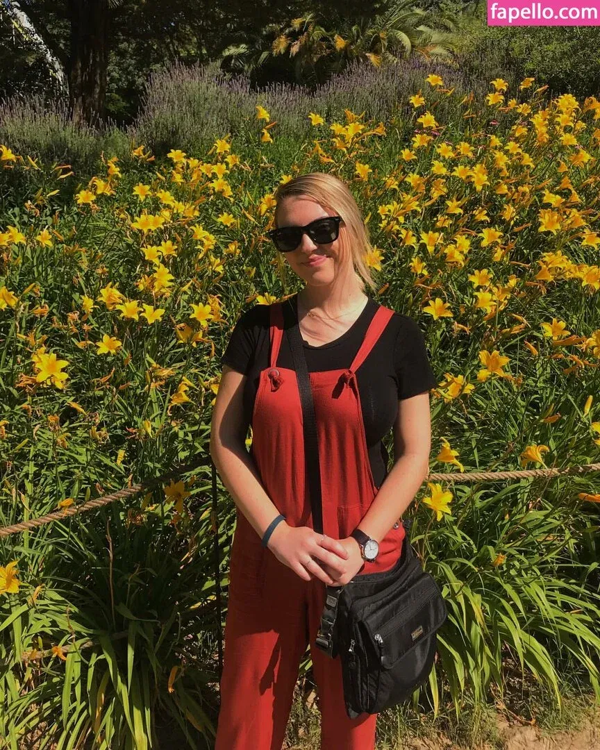 Sierra Bellingar Onlyfans Photo Gallery 