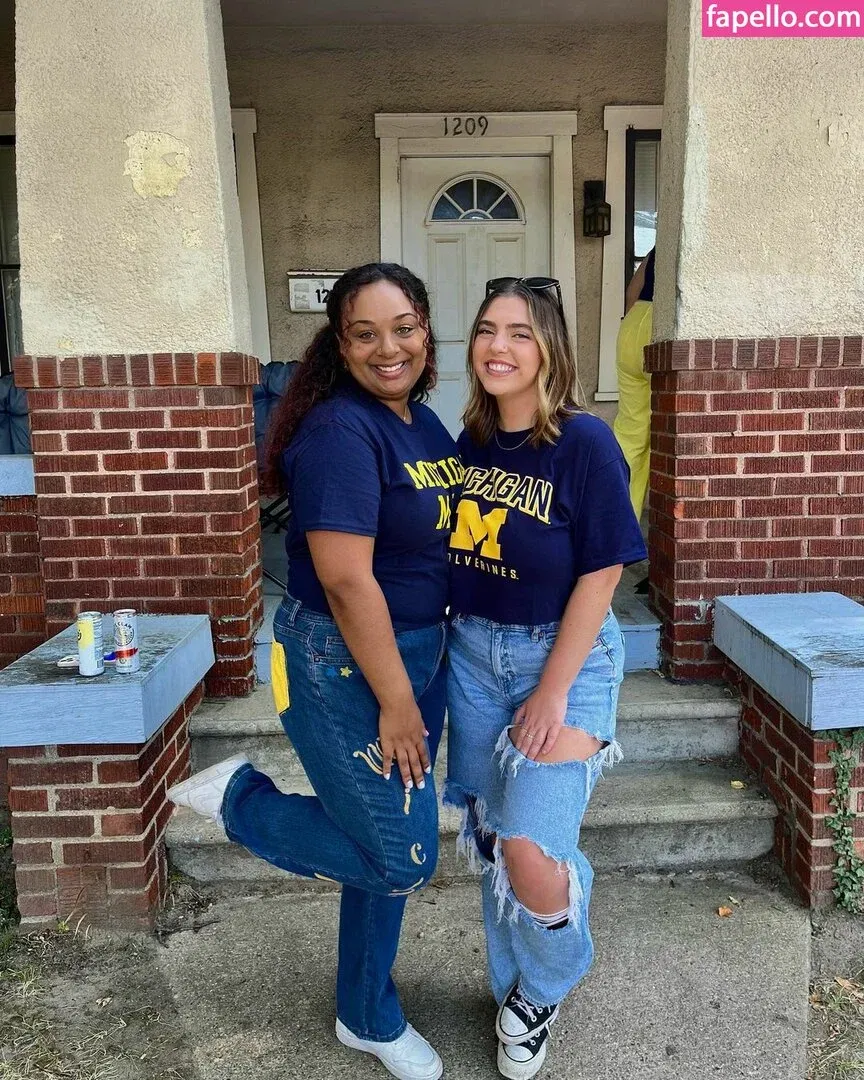 Sierra Bellingar Onlyfans Photo Gallery 