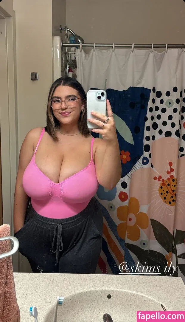 Sierra Bellingar Onlyfans Photo Gallery 