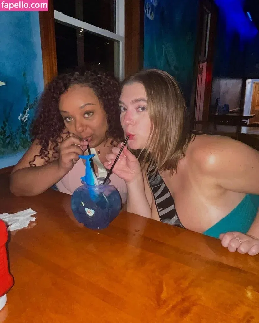 Sierra Bellingar Onlyfans Photo Gallery 