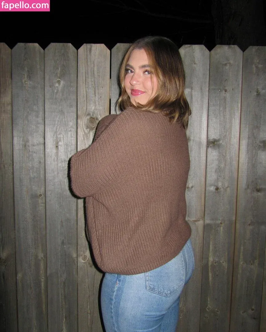 Sierra Bellingar Onlyfans Photo Gallery 