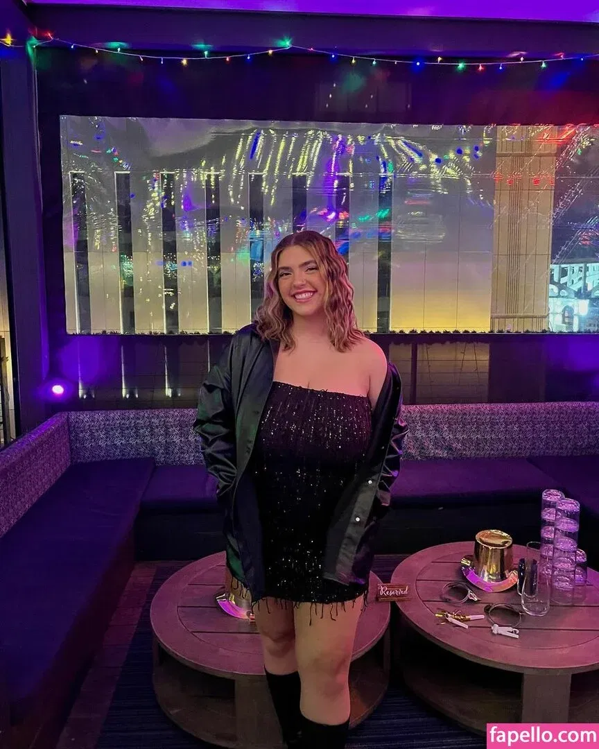 Sierra Bellingar Onlyfans Photo Gallery 