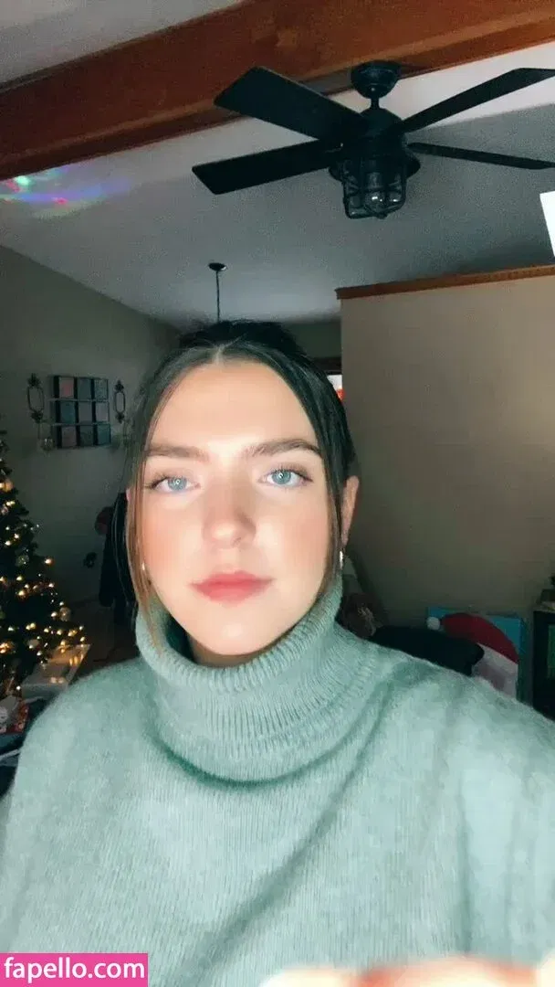 Sierra Bellingar Onlyfans Photo Gallery 