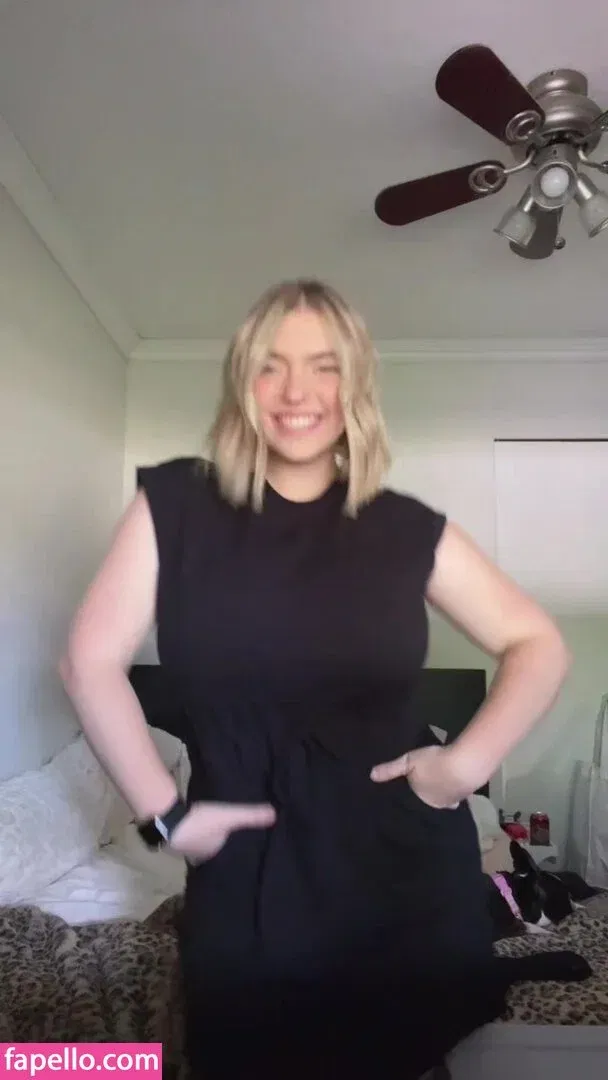 Sierra Bellingar Onlyfans Photo Gallery 