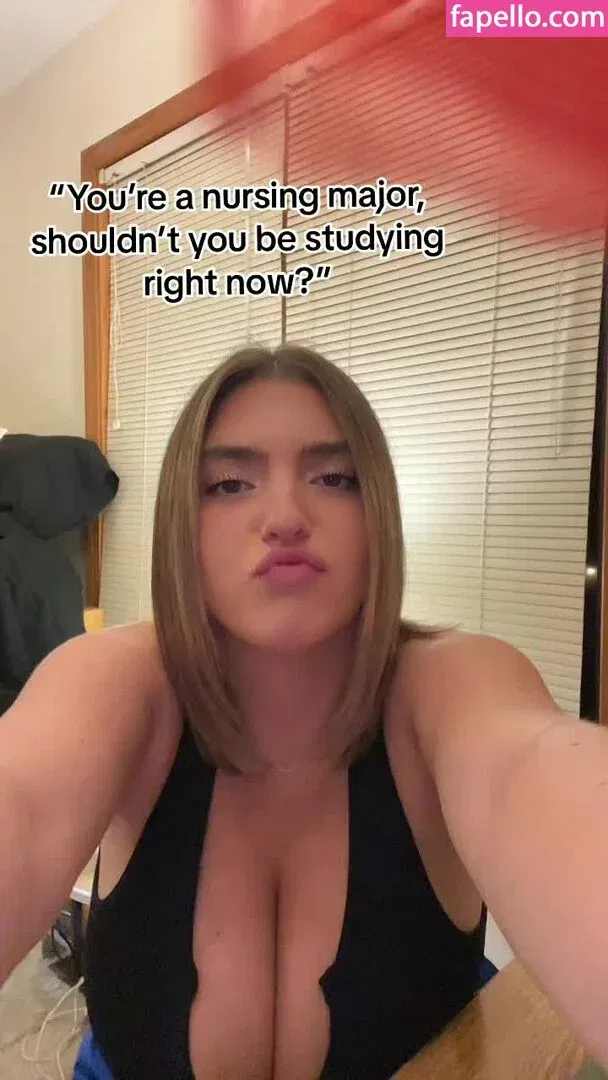 Sierra Bellingar Onlyfans Photo Gallery 