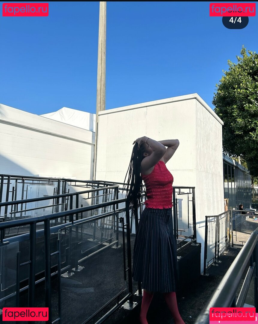 Satou Sabally Nude Onlyfans Photo 37