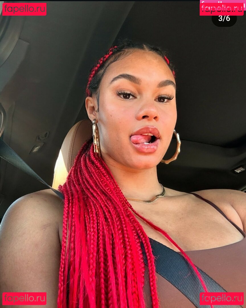 Satou Sabally Nude Onlyfans Photo 20