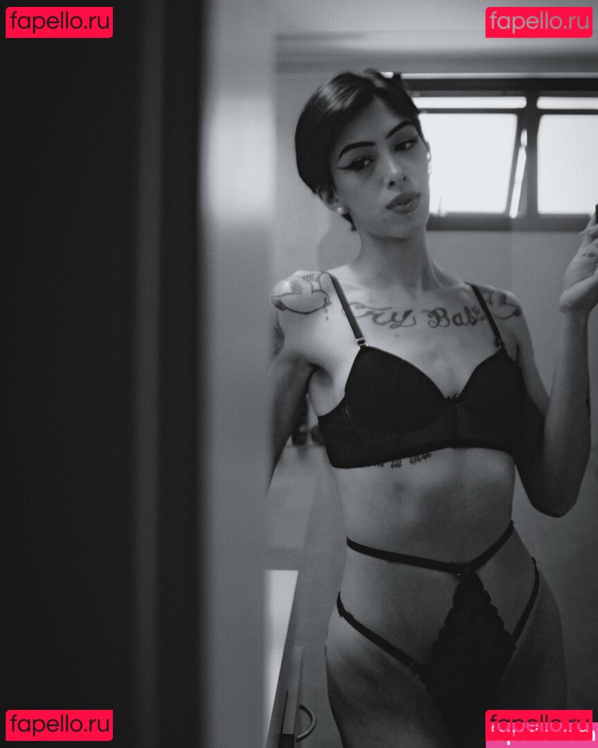 Clara Novais Nude Onlyfans Photo 12