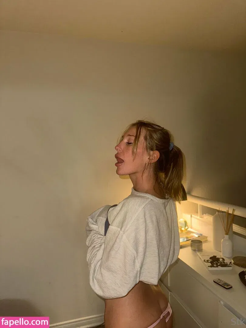 kathryngoyette Onlyfans Photo Gallery 