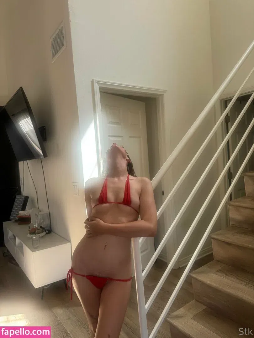 kathryngoyette Onlyfans Photo Gallery 