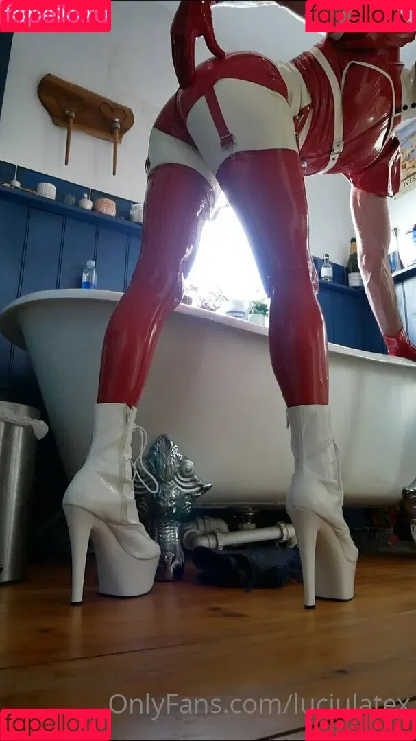 luciulatex Onlyfans Photo Gallery 