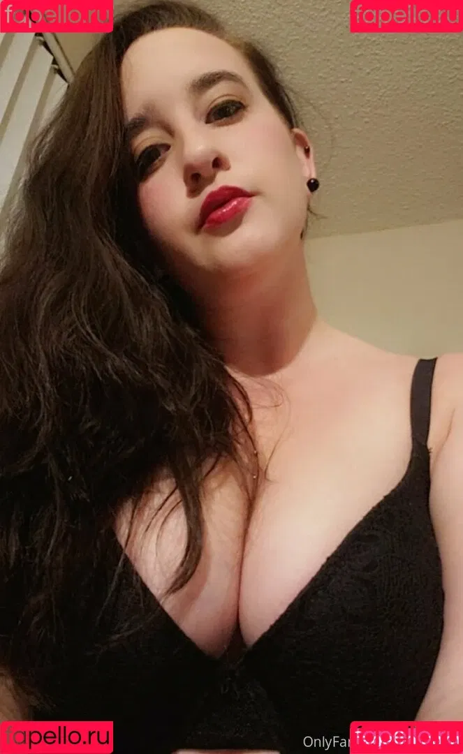 melody.tmw Onlyfans Photo Gallery 