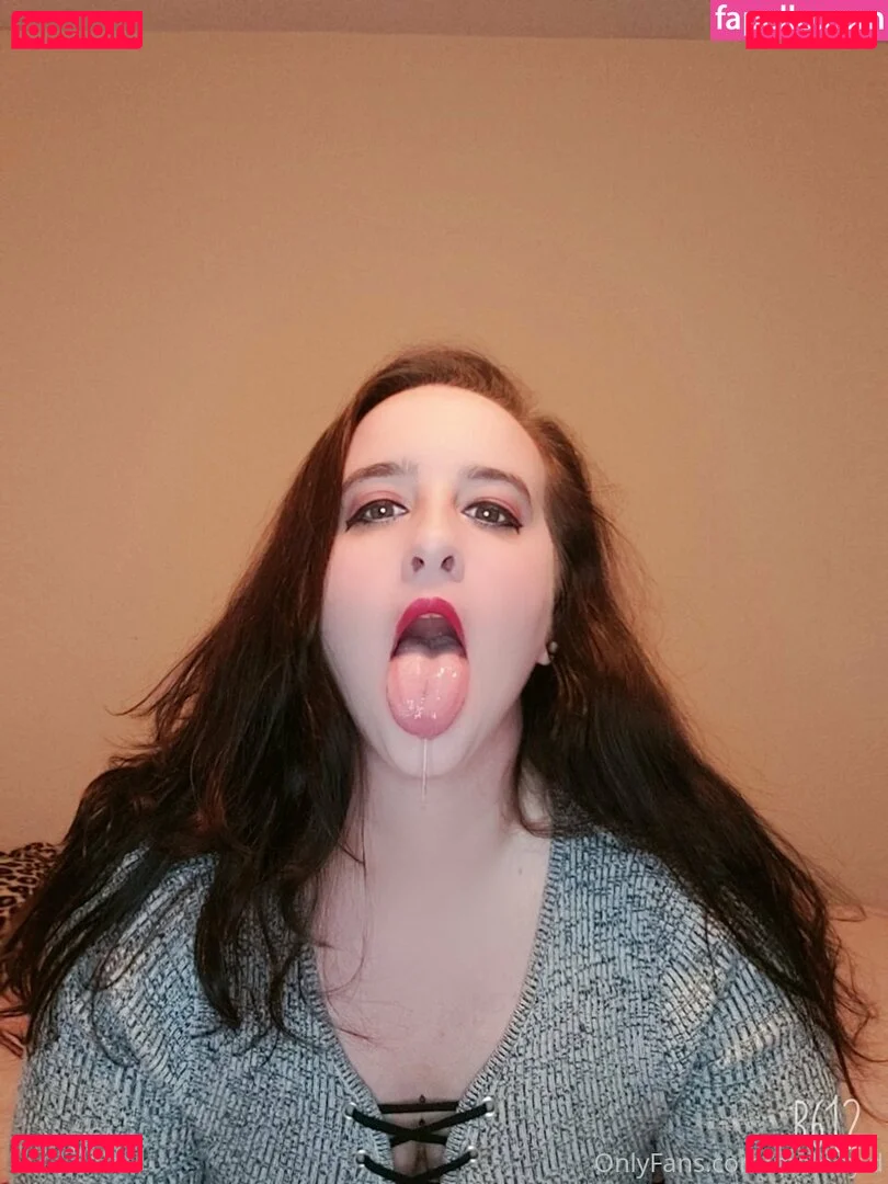 melody.tmw Onlyfans Photo Gallery 