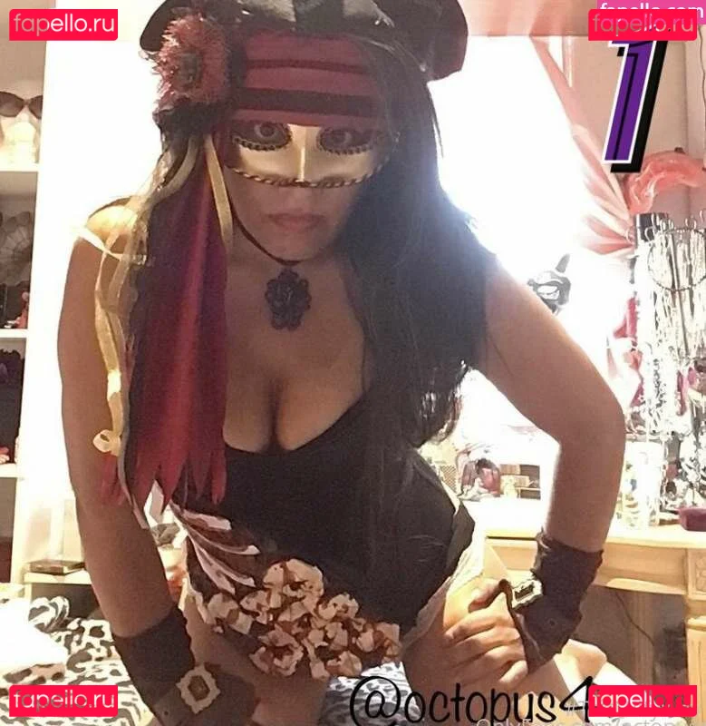 melody.tmw Onlyfans Photo Gallery 