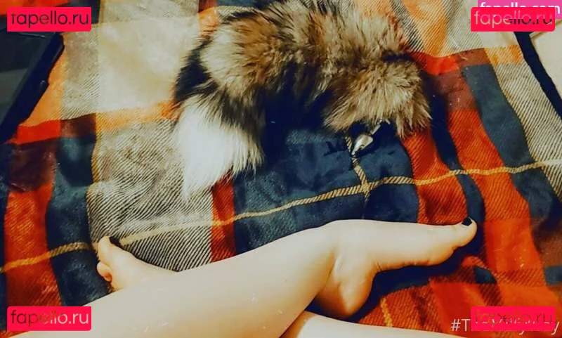 melody.tmw Onlyfans Photo Gallery 