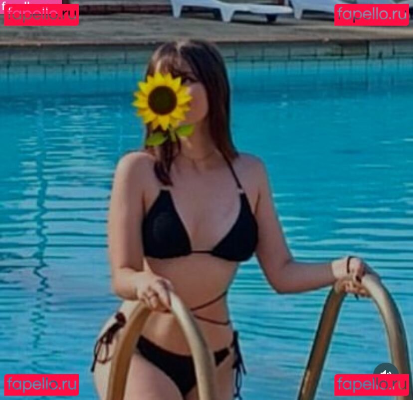nameluaa Nude Onlyfans Photo 29